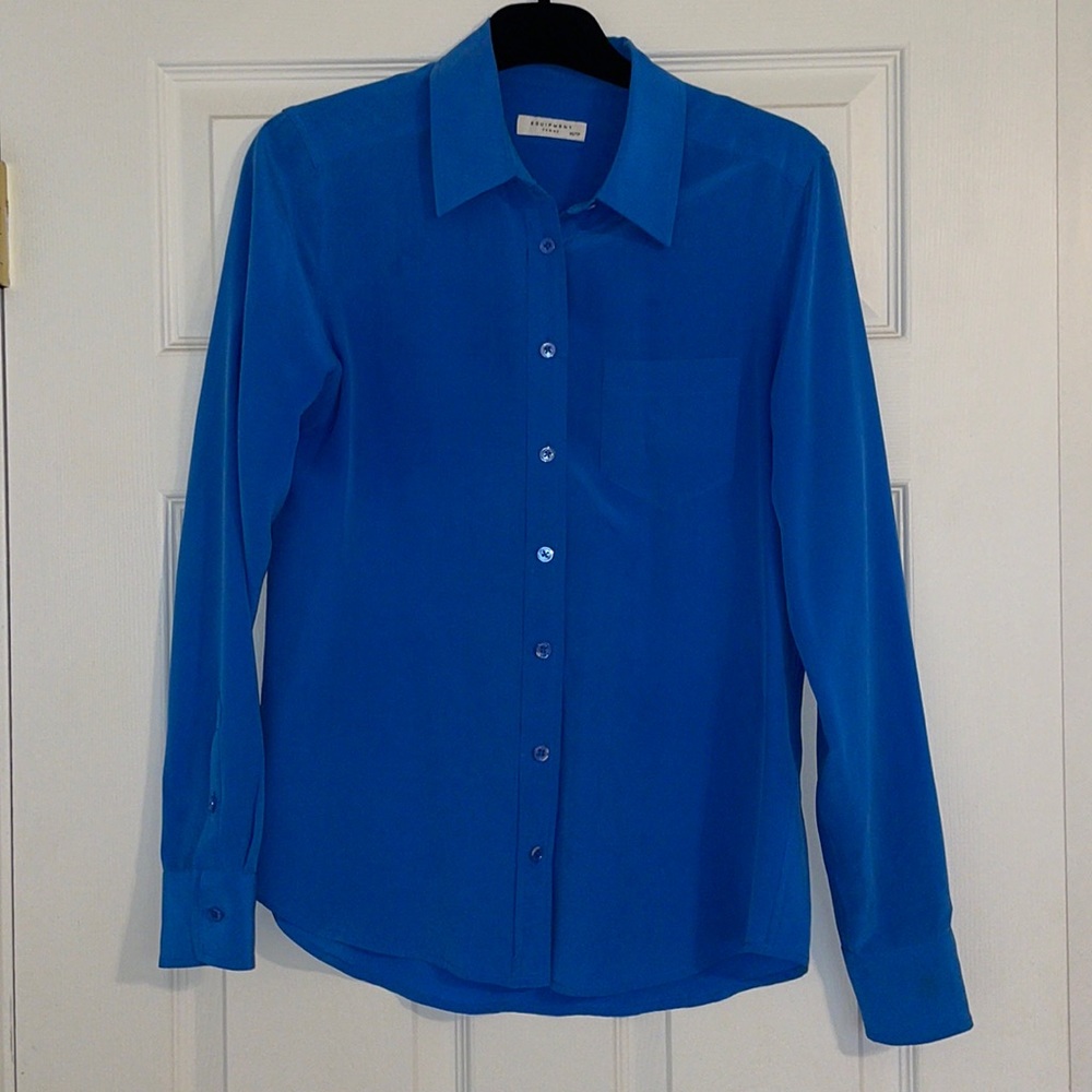 Equipment button down